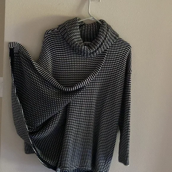 Jacket - Picture 6 of 8